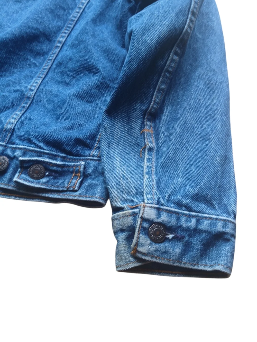Levi's Vintage Size 40R Made In USA Medium Blue Denim Jacket